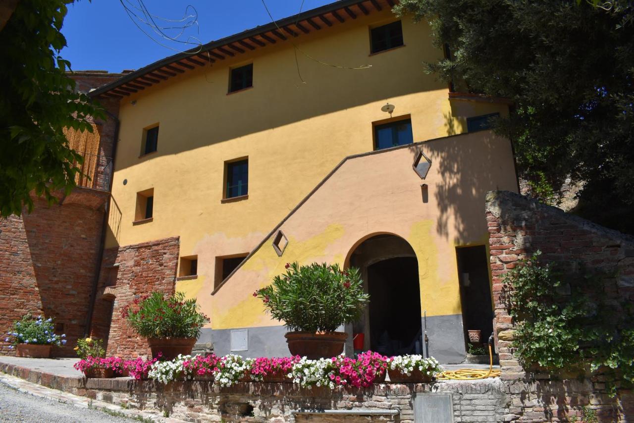 Terricciola Borgo Fajani旅馆 外观 照片